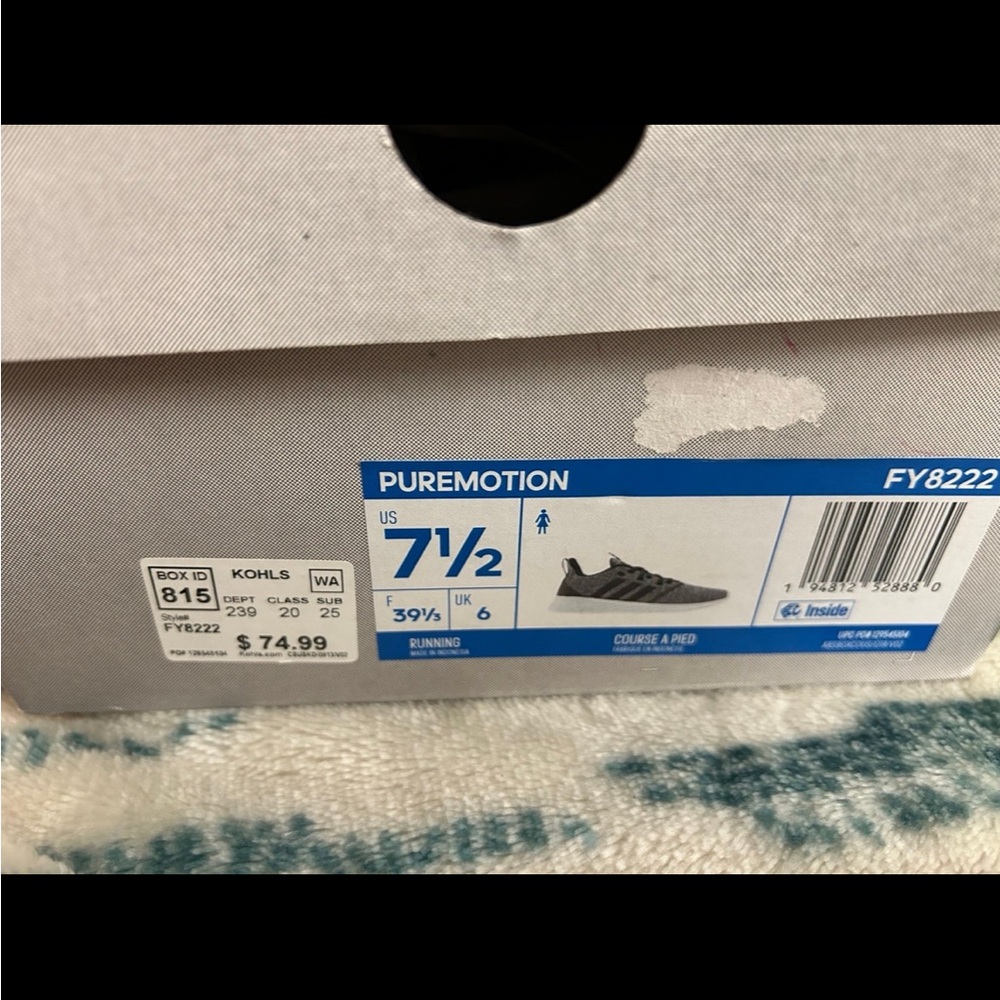 Women’s adidas 7.5